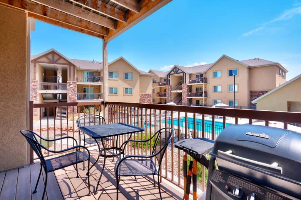 5K Top Floor Redcliff Condo, Pool & Hot Tub Moab Dış mekan fotoğraf